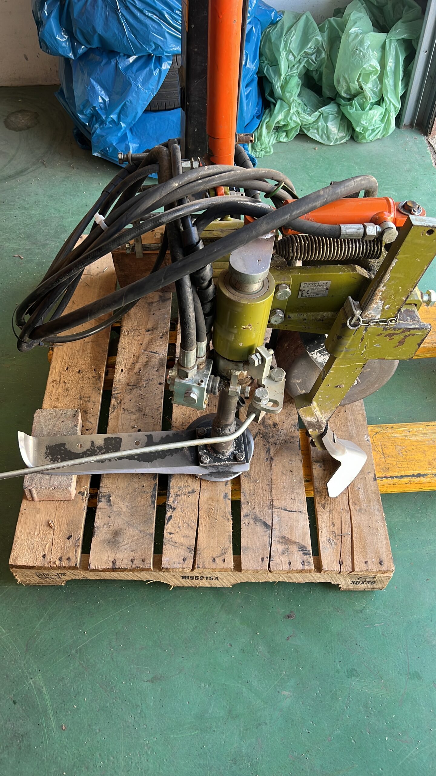 E7F2101C-EC51-4A2C-ACEF-FBA11E39CB19